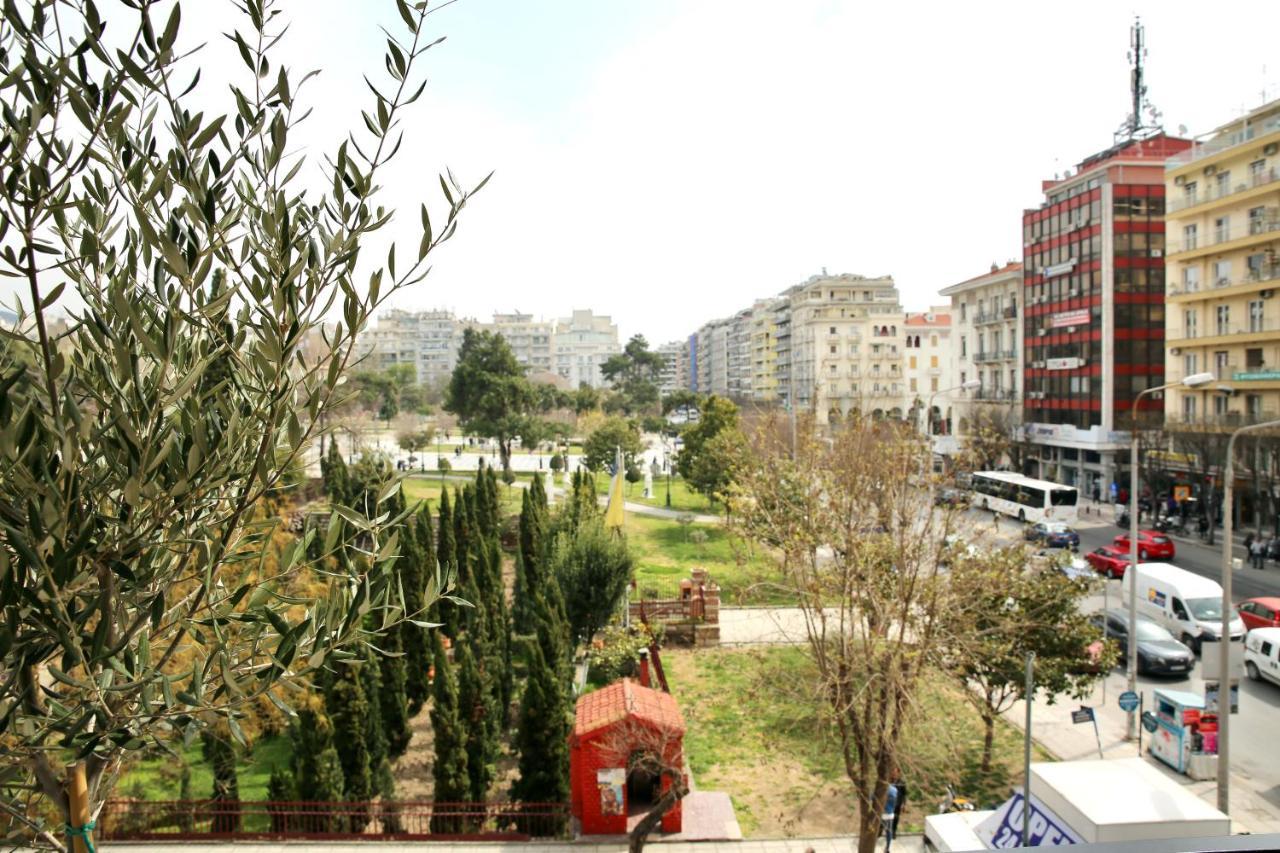 Urban Living 3 Apartment Tesalonika Bagian luar foto