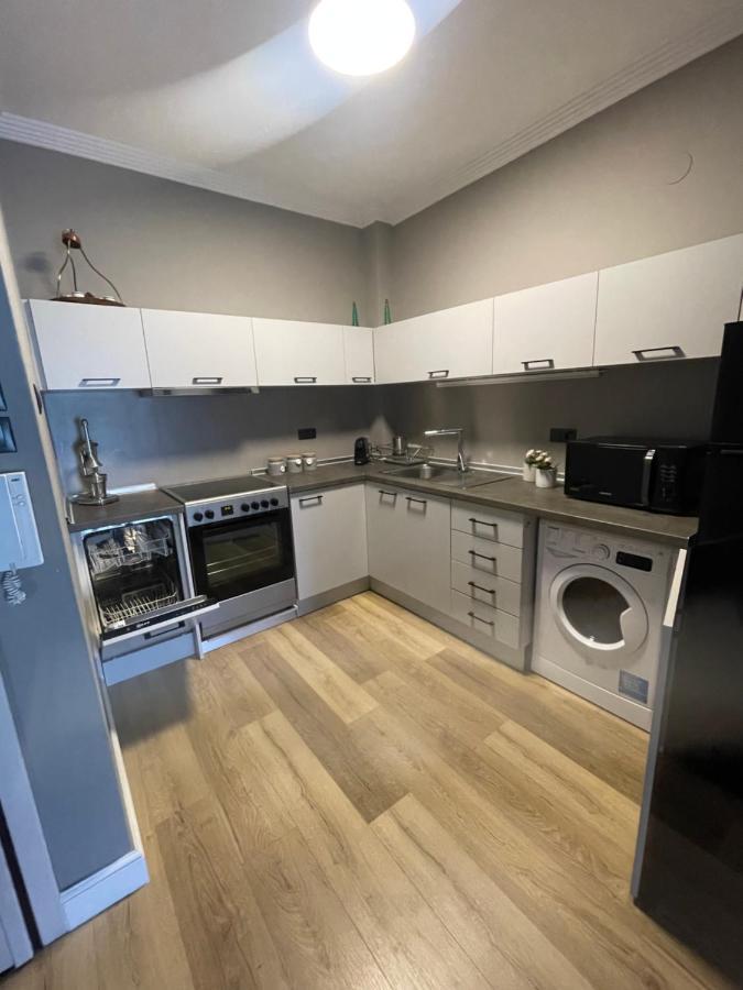 Urban Living 3 Apartment Tesalonika Bagian luar foto